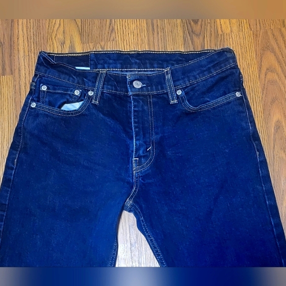 Levi's 511 Slim Fit Jeans W30/L32 – Dark Wash Denim - Picture 2 of 10